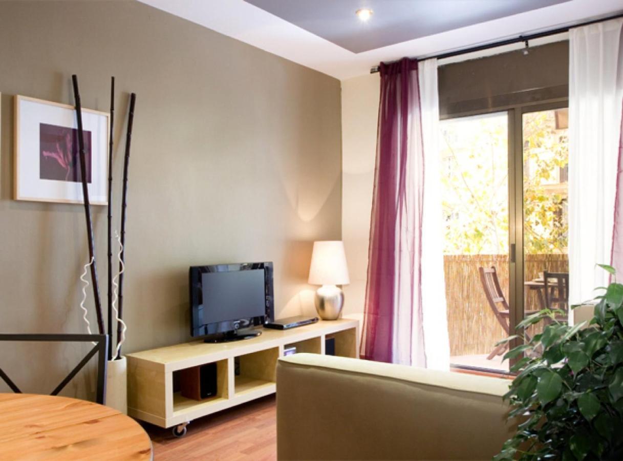 Avinguda Gaudi Apartment 巴塞罗那 外观 照片